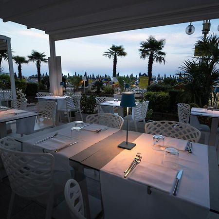 Hotel Boston 3 Stelle Superior Frontemare Lido di Jesolo Exterior photo